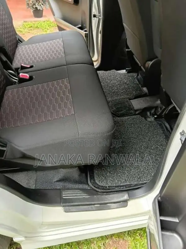 Suzuki Wagon R Stingray 2018 Car (Used)