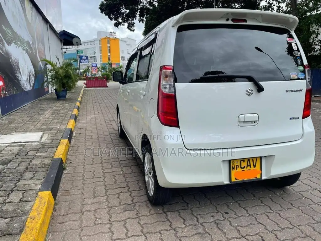 Suzuki Wagon R FX Hybrid 2016 Car (Used)