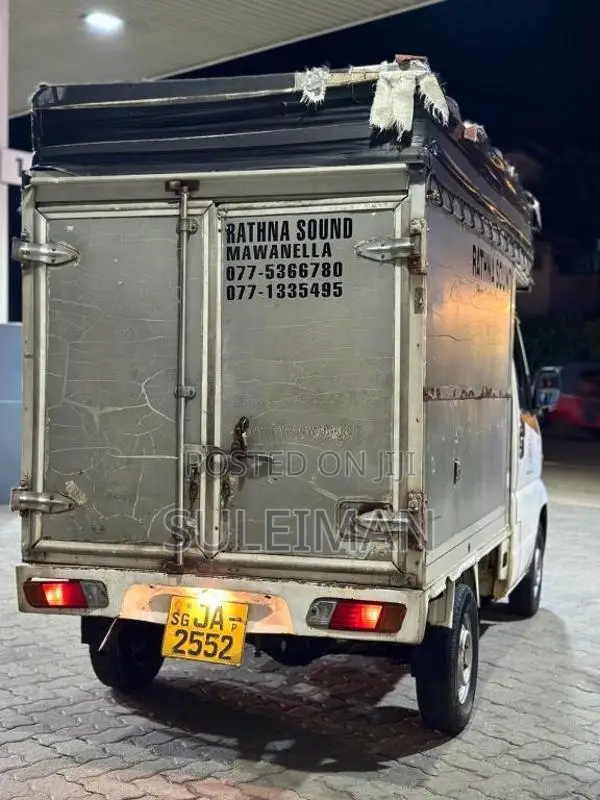 Mitsubishi MiniCab 1999 Lorry (Used)