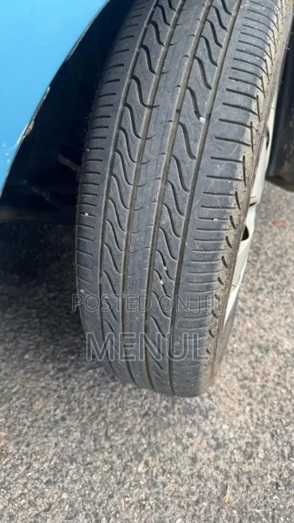 Toyota Aqua 2012 Car (Used)