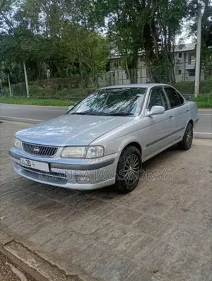Nissan Sunny FB15 2000 Car (Used)