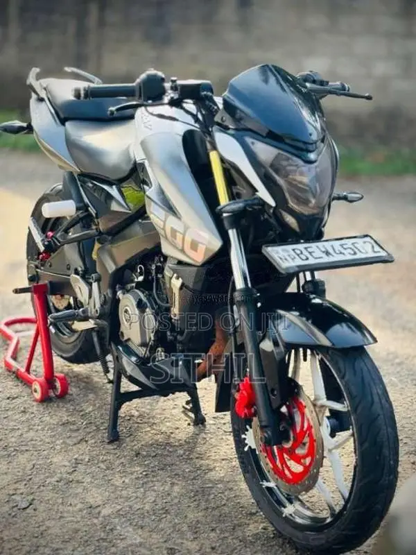 Bajaj Pulsar NS200 BEW 2017 Motorbike (Used)