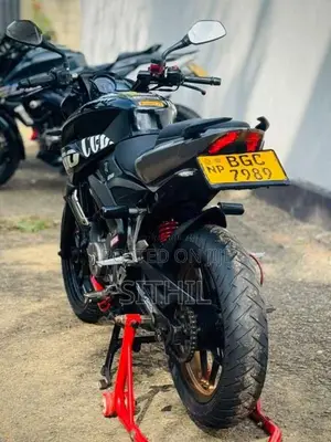 Bajaj Pulsar NS200 BGC 2018 Motorbike (Used)