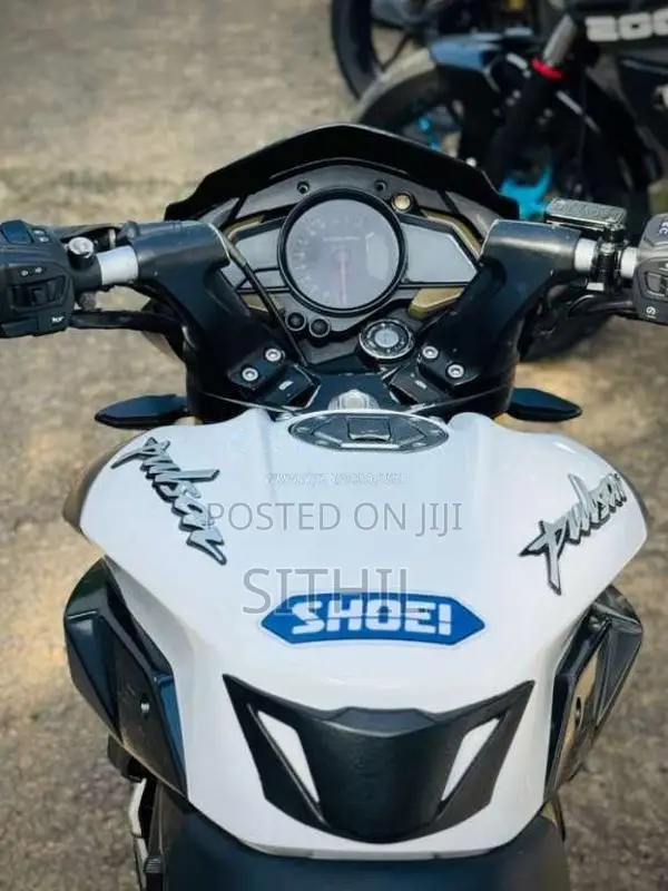 Bajaj Pulsar NS200 BEW 2017 Motorbike (Used)