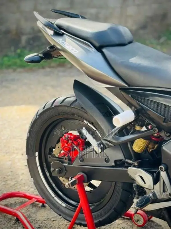 Bajaj Pulsar NS200 BEW 2017 Motorbike (Used)
