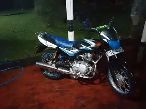 Bajaj CT-100 2012 motorcycle (Used)