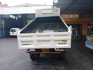 Isuzu Tipper 1999 Lorry (Used)