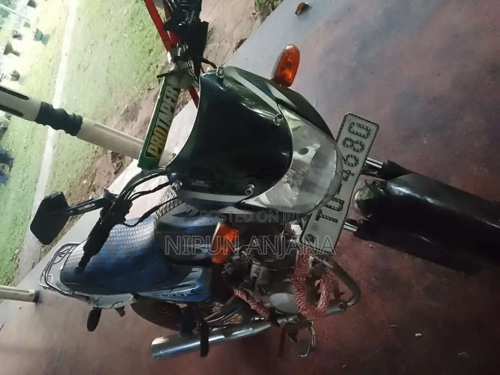 Bajaj CT-100 2012 motorcycle (Used)