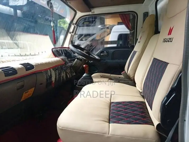 Isuzu Tipper 1999 Lorry (Used)