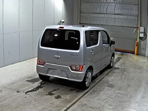 Suzuki Wagon 2024 Silver