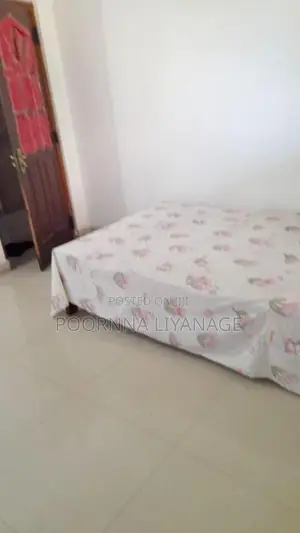 කාමරයක් කුලියට - Boralesgamuwa