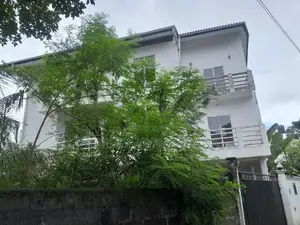 3 Storey House for Rent Mirihana