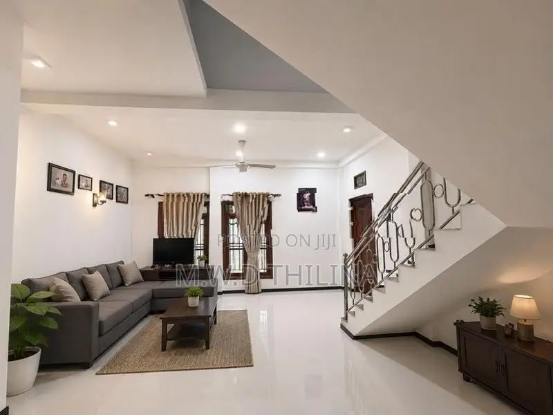 Two story House for Sale in Weligama