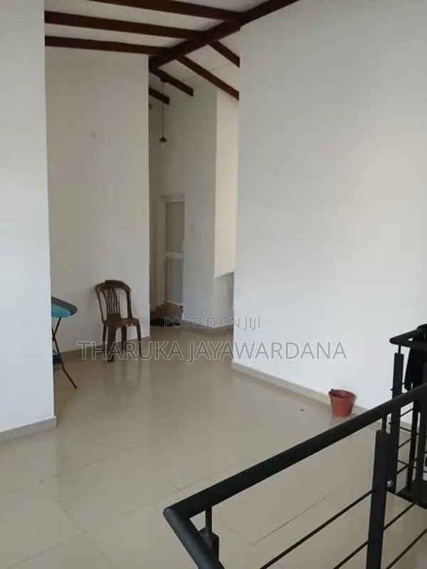 Separate Two Storey House for Rent Maharagama