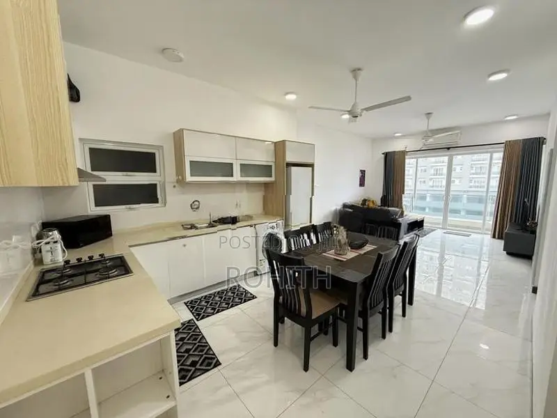 Beach Condo Apartment in Mount Lavinia (Pool + Gym)