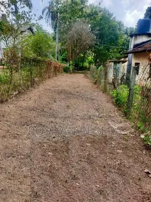 Land for Sale in Minuwangoda