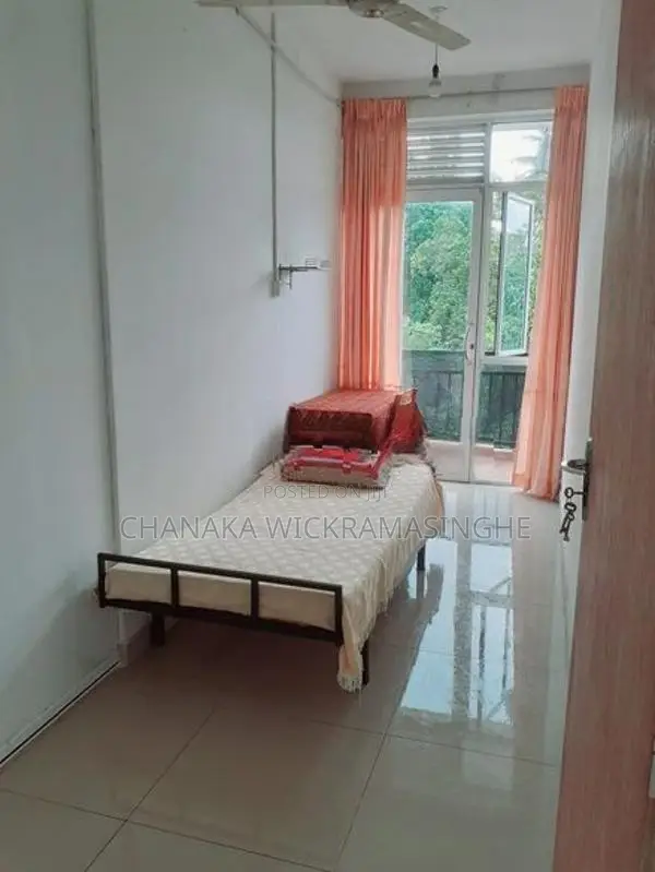 Room for Rent Girl Nugegoda