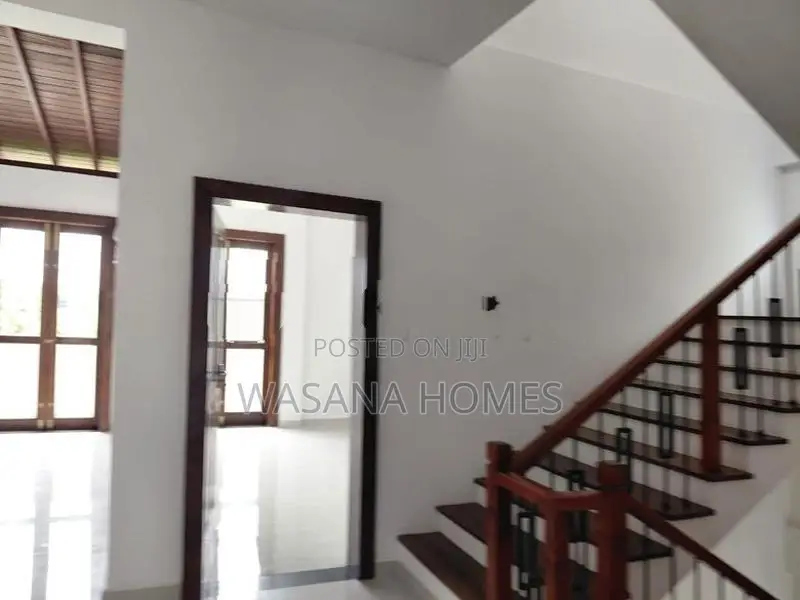 Luxury House for Sale Boralesgamuwa
