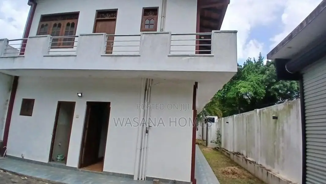 High Residential House for Sale Boralesgamuwa