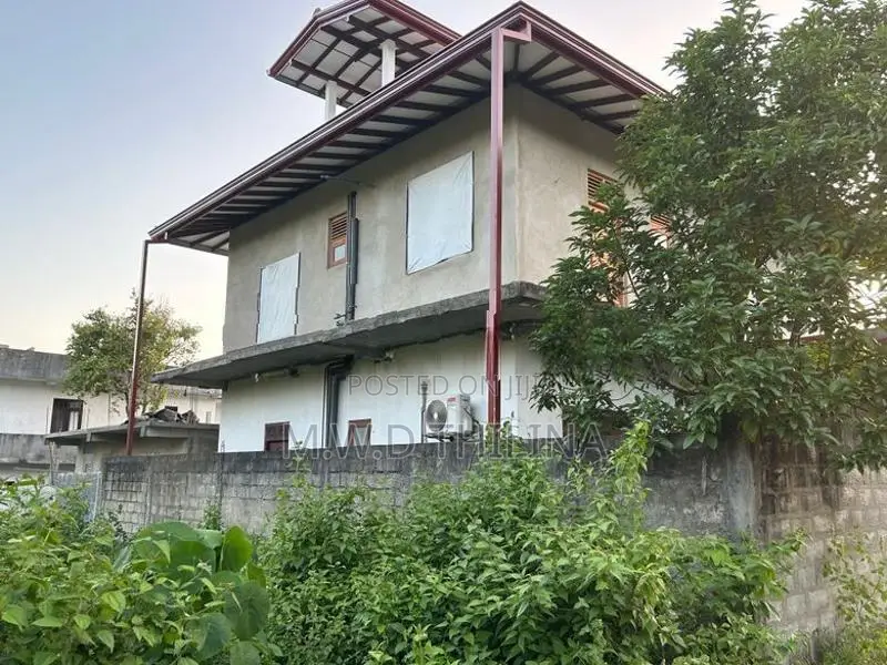 Two story House for Sale in Weligama