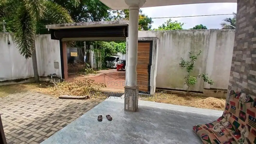 High Residential House for Sale Boralesgamuwa
