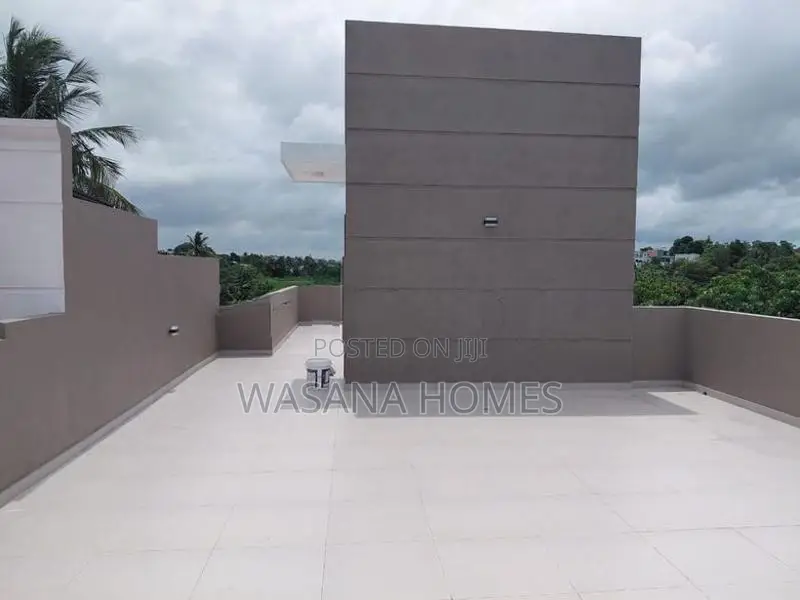 Luxury House for Sale Boralesgamuwa
