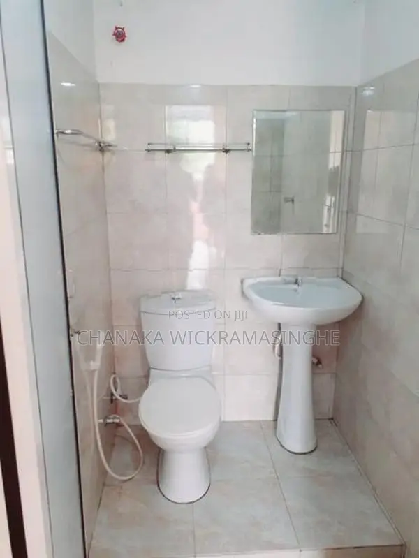 Room for Rent Girl Nugegoda