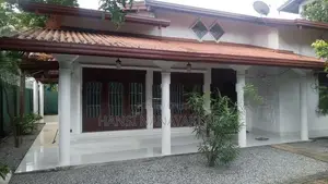 House with Land for Sale Kelaniya