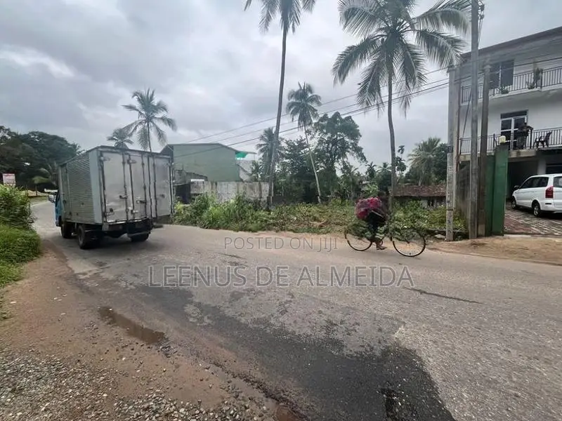 Land For Sale in Delgoda