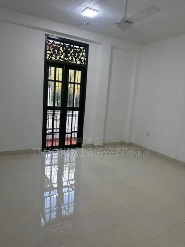 Newly Renovated Two Storey House for Rent Maharagama