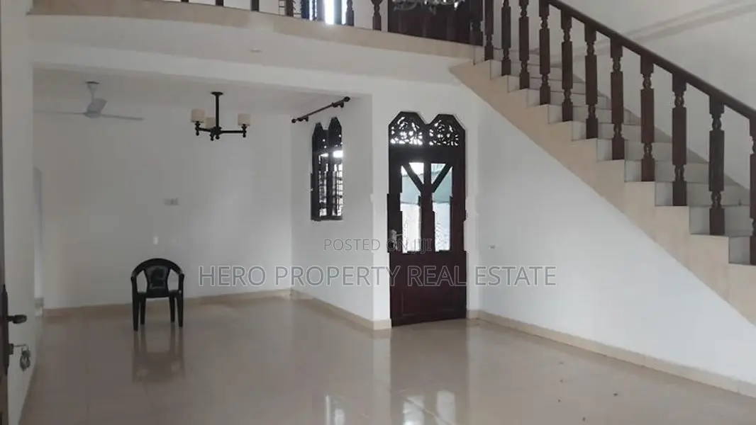 HJS119 - Two Storey House for Sale in Kiribathgoda