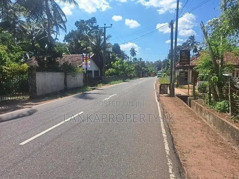 Residential Land for Sale – Udugampola, Gampaha.