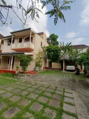 House for Sale Wickramasinghepura Battaramulla