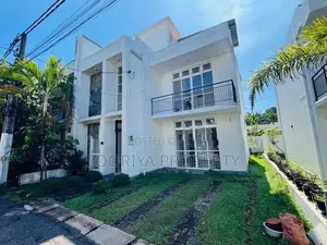 2 Storey Luxury House for Sale with Swimming Pool - Piliyandala
