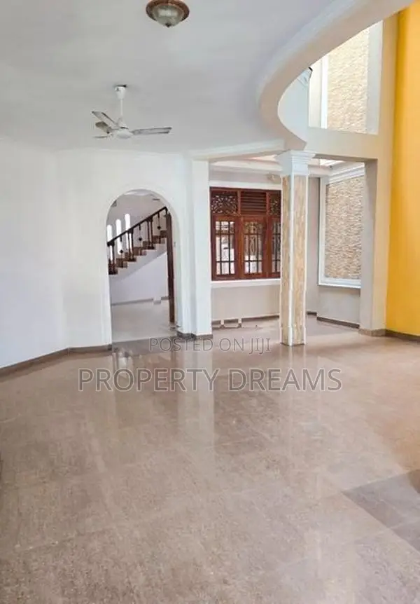 Residential House for Sale in Kottawa