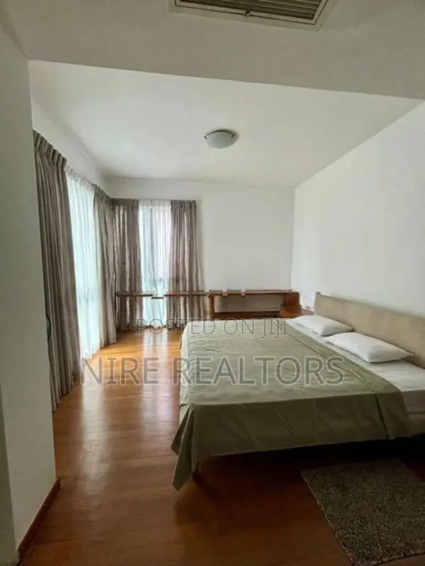 Colombo 03 Fully Furnished 2BR Apartment for Rent - Monarch Residencie