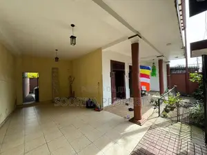 4 Bedroom 2 Storey House for Sale in Piliyandala