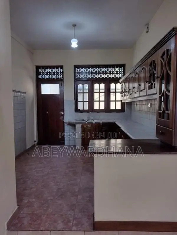 House for Sale Wickramasinghepura Battaramulla