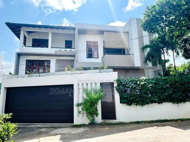Room for Rent - Kahanthota (only Girls)