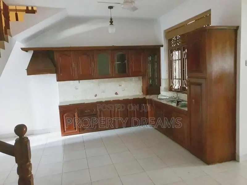 Residential House for Sale in Kottawa