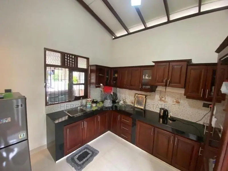 HMS058 - Modern Single Storey House for Sale in Piliyandala