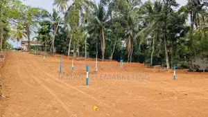 Land For Sale in Kadawatha