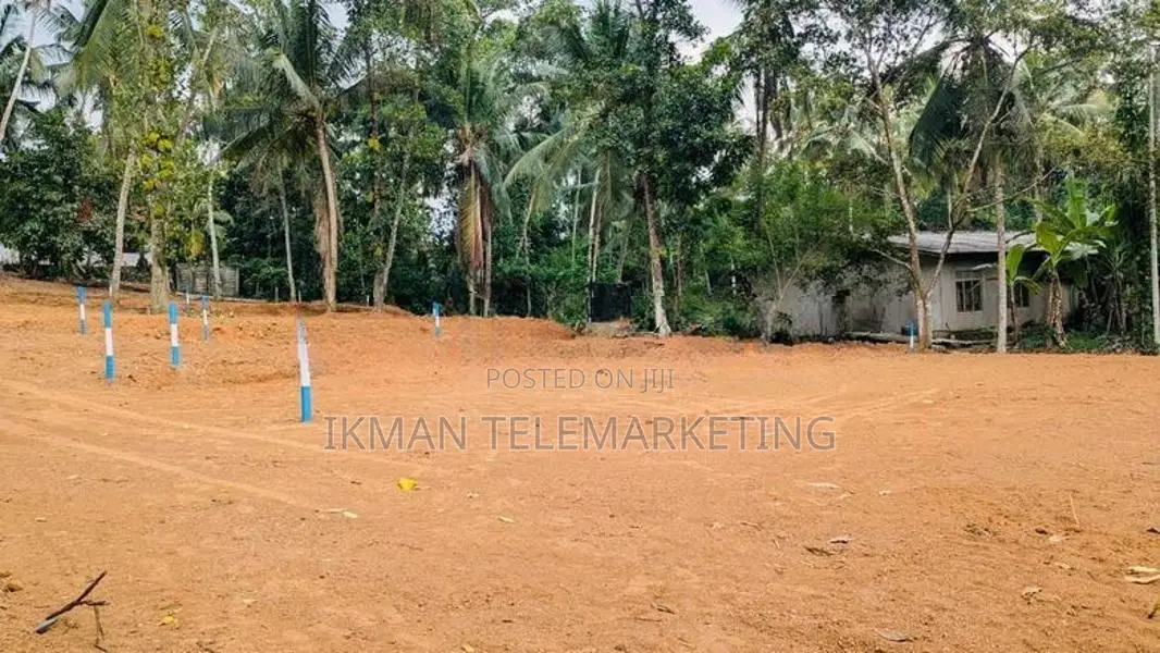 Land For Sale in Kadawatha