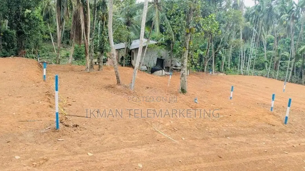 Land For Sale in Kadawatha