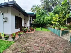 LD55-Valuable Property for Sale in Kadawatha