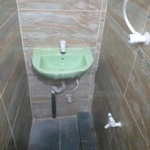 Single Room for Rent Kalubowila - Girls