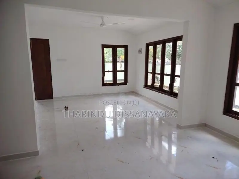 House for Sale in Kadawatha Imbulgoda- Plot 10