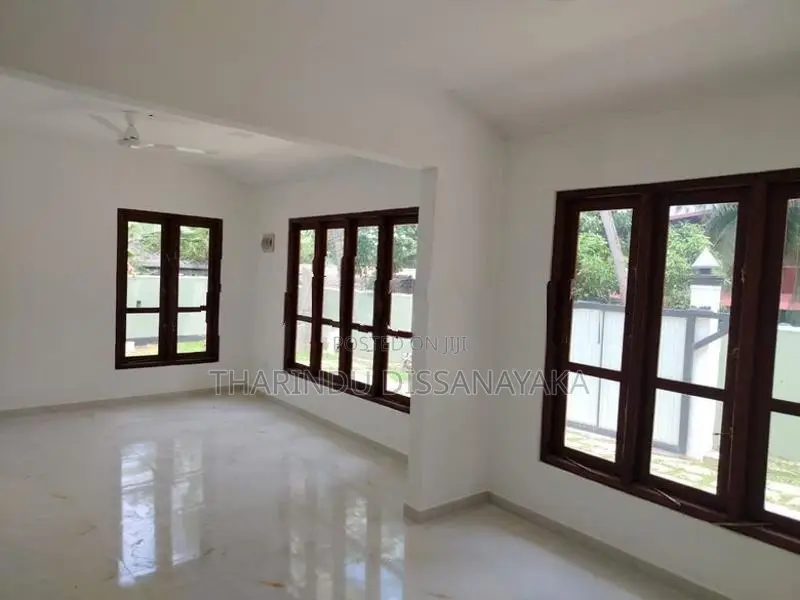 House for Sale in Kadawatha Imbulgoda- Plot 10