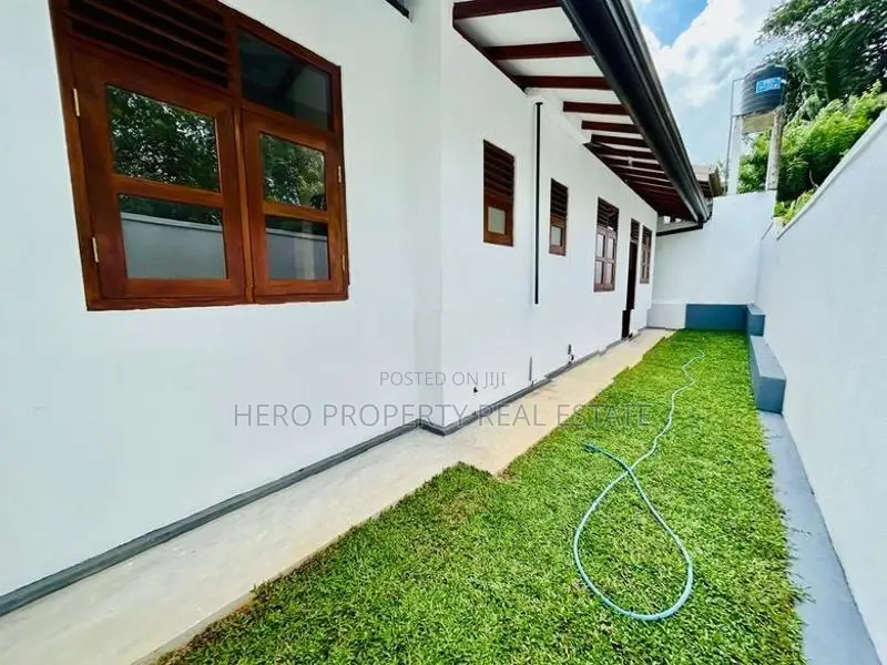Brand New Quiet House for Sale in Polgasovita