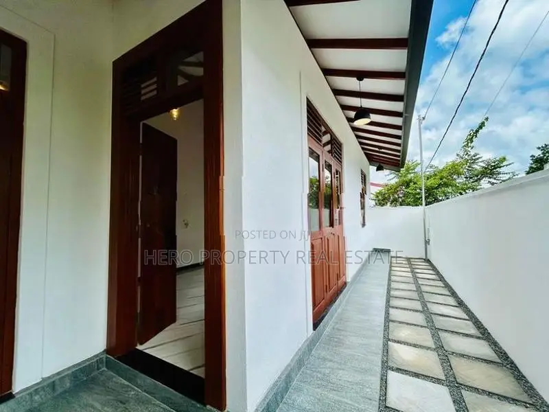 Brand New Quiet House for Sale in Polgasovita